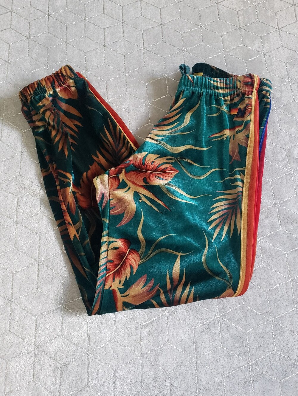 AVIATOR NATION | Joggers Green Tropical Palm Leaf Print